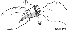 Fig. 277 Removing/Installing Second Snap Ring